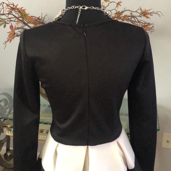 Black and White Dress - Picture 5 of 12